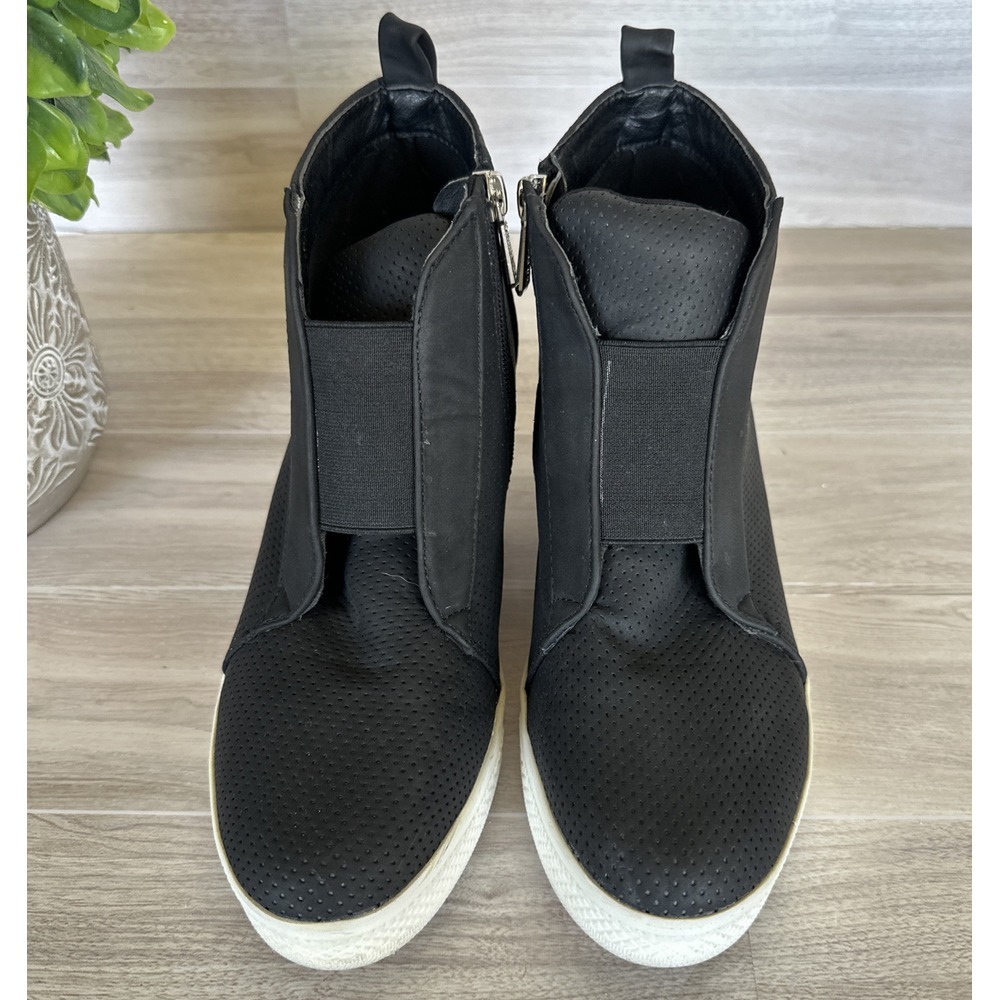 Catherine Malandrino Sabra Black Ankle Booties Boots Wedge Zipper US Size 7.5 - Picture 2 of 11